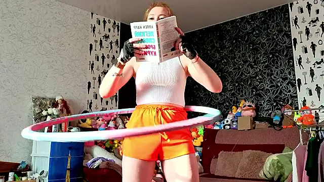 TinaBrook's Live XXX Chat