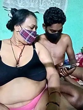 LoveOnStreamのライブXXXチャット