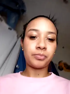 Aurora_fantasyPink's Live XXX Chat