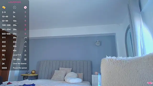 Anna_Lewis 即時 XXX 聊天