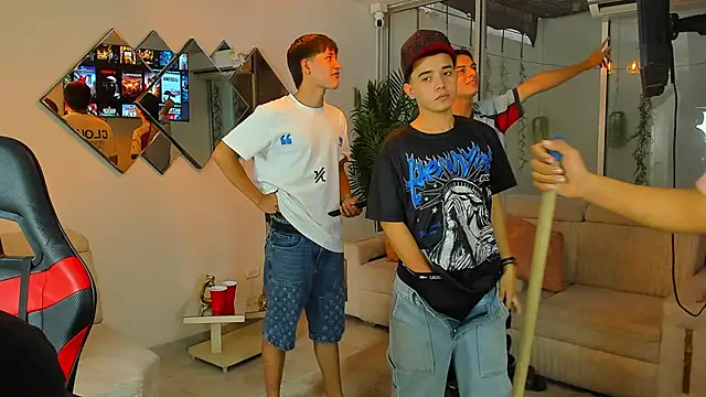 Chat XXX en directo de Houseofwarrios