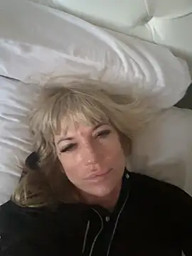 Živý XXX chat AlinaGrosu