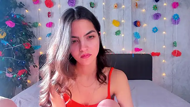 Milana_Crystal_ 即時 XXX 聊天