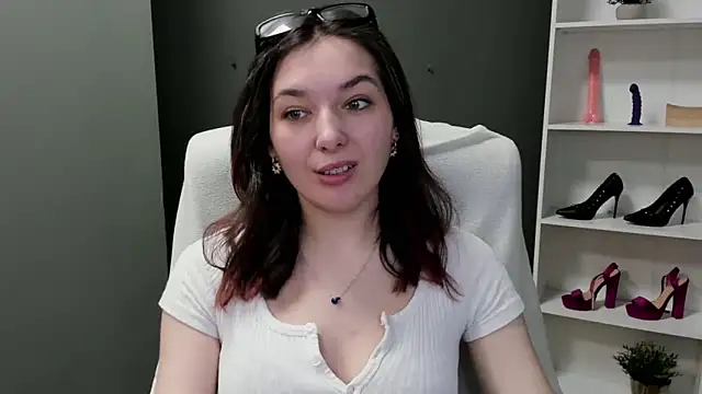 Meagn_Extasy 即時 XXX 聊天