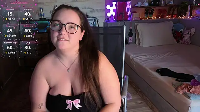 แชท XXX สดของ Kimberly-Caprice