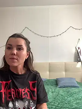 แชท XXX สดของ MiraMiss