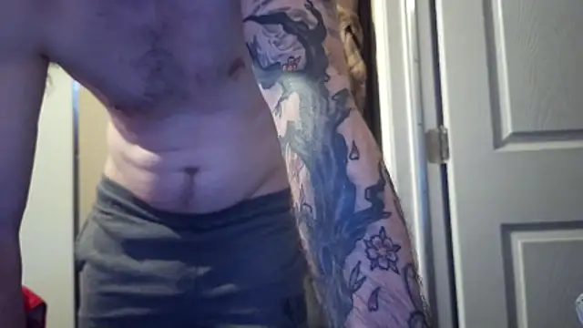 Huntzg23 Chat XXX in diretta