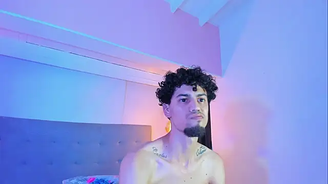 Chris_Angel_ 即時 XXX 聊天