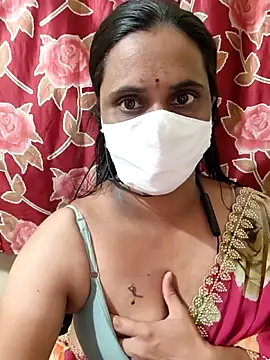 taratelugu 即時 XXX 聊天