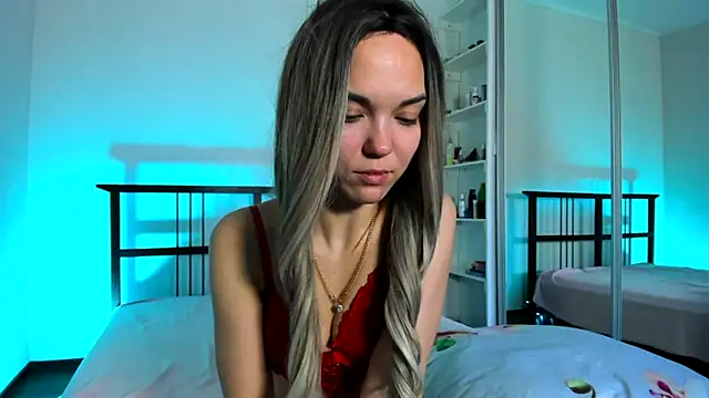 Živý XXX chat Flora_Amber