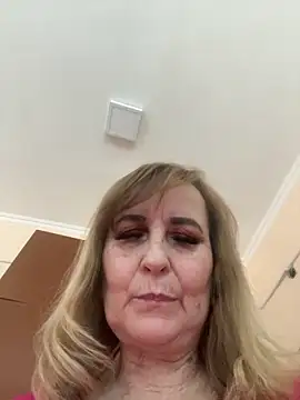 Chat +18 de Irina2909@xh ao vivo