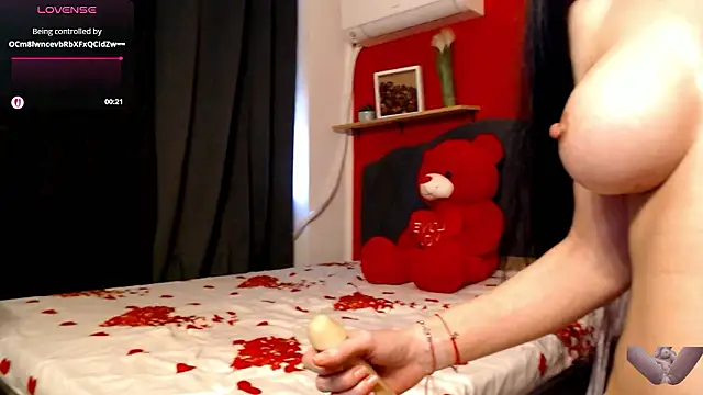 Moiyra – webcam-show