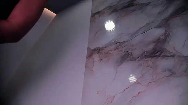 Chat +18 de Calyselen ao vivo