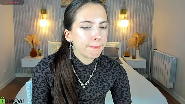 elise_robbie's Live XXX Chat