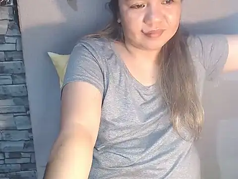 ambersmile élő XXX-chatje