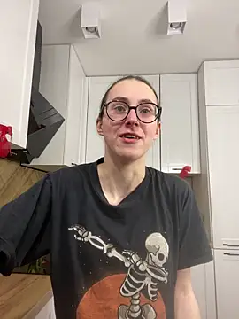 MartiniiSelenna élő XXX-chatje