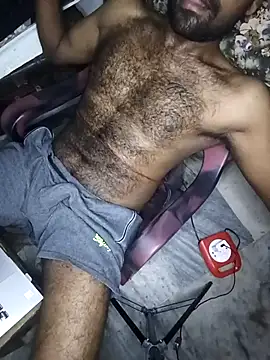 Tinku_1324 webkamerás műsora