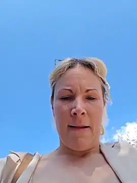 Sunny-Sin Webcamshow