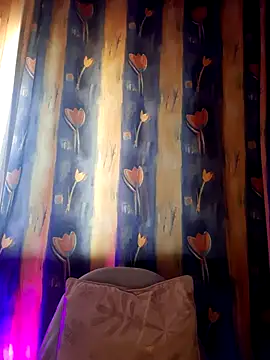 LunaBlaise élő XXX-chatje