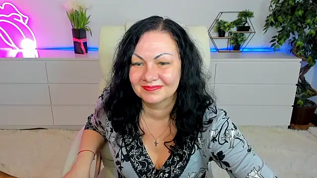 Pokazy przed kamerką – IrissMoon