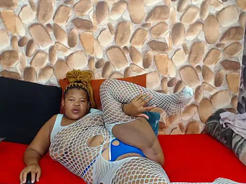 BadAss_Bee – Kamerová šou