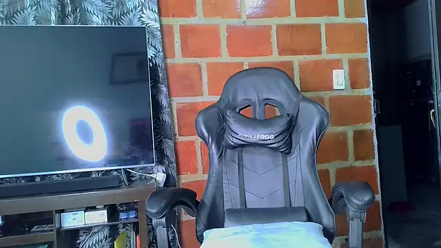 Chat +18 de Twinkcock22 ao vivo