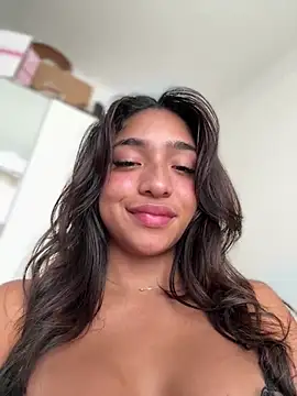 Chat XXX ao vivo de Bellafr