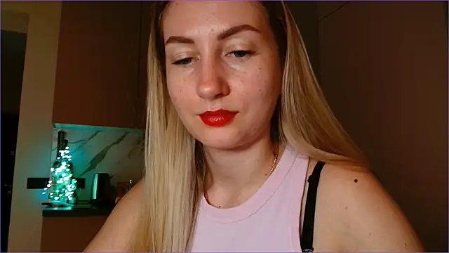 BluueSilk's Live XXX Chat