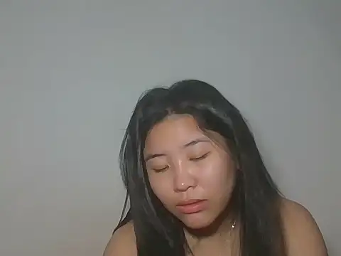 Chat +18 de Zyeiii ao vivo