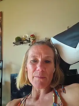 yola181's Live XXX Chat