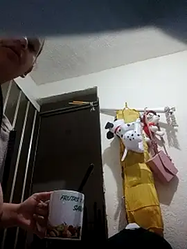 _Miaaleon 现场XXX聊天