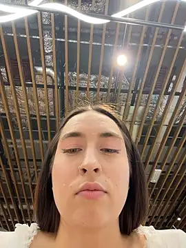 Онлайн чат XXX Holly_Play