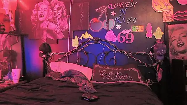 Splash_Queen420's Live XXX Chat