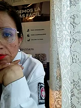 Valentina--1's Live XXX Chat