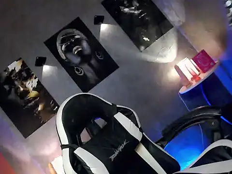 Madisson_hopper Adlı Modelin Web Kamerası Şovu