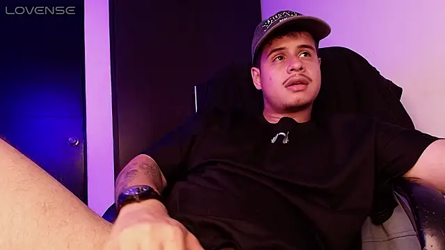 BjornSteel's Live XXX Chat