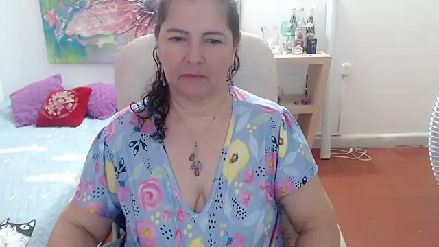 leonela_69's Live XXX Chat