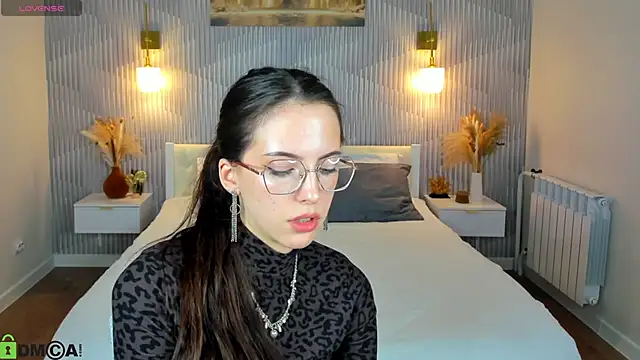 elise_robbie 现场XXX聊天