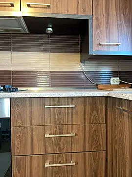 Hotmomcheckk_ Adlı Modelin Canlı XXX Sohbeti