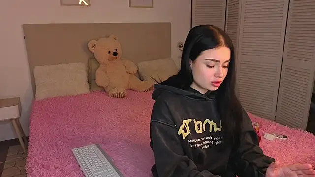 Chat +18 de Silena_sky ao vivo