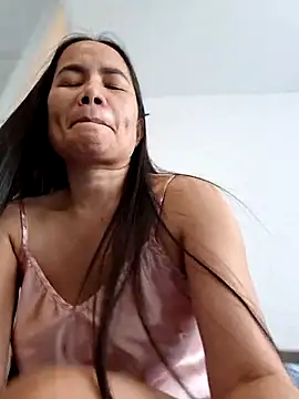 Chat +18 de kittybabe69 ao vivo
