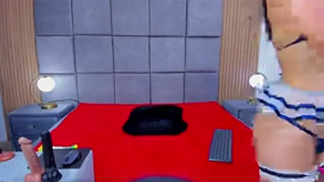 แชท XXX สดของ KateTompson_