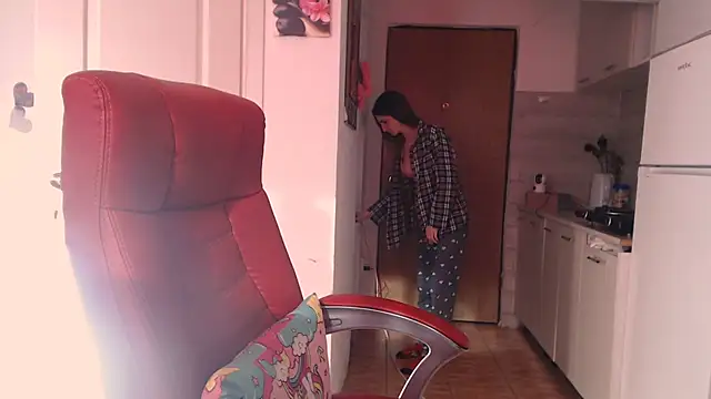 Chat +18 de simyhvn ao vivo