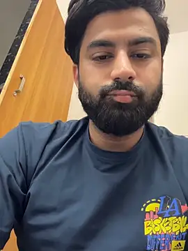 XXX chat uživo modela hottestboy03