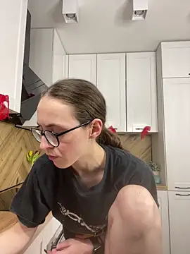 MartiniiSelenna 现场XXX聊天