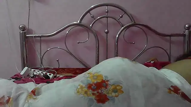 Chatroom XXX en direct de cute_lailaa