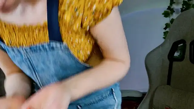 LadyLolipop_'s Live XXX Chat