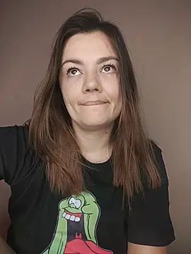 KrissSexin Webbikameraesitys