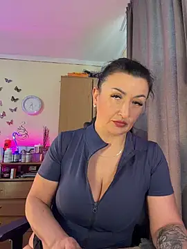 Онлайн чат XXX Hotangel75