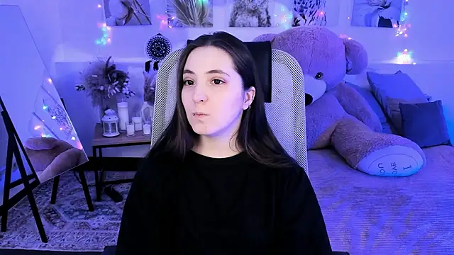 XXX chat uživo modela VirtuallVoyant